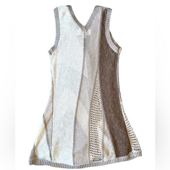 Rosie Neira Ewyn Neutral Open Knit Cardigan Vest size Medium - Picture 9 of 10